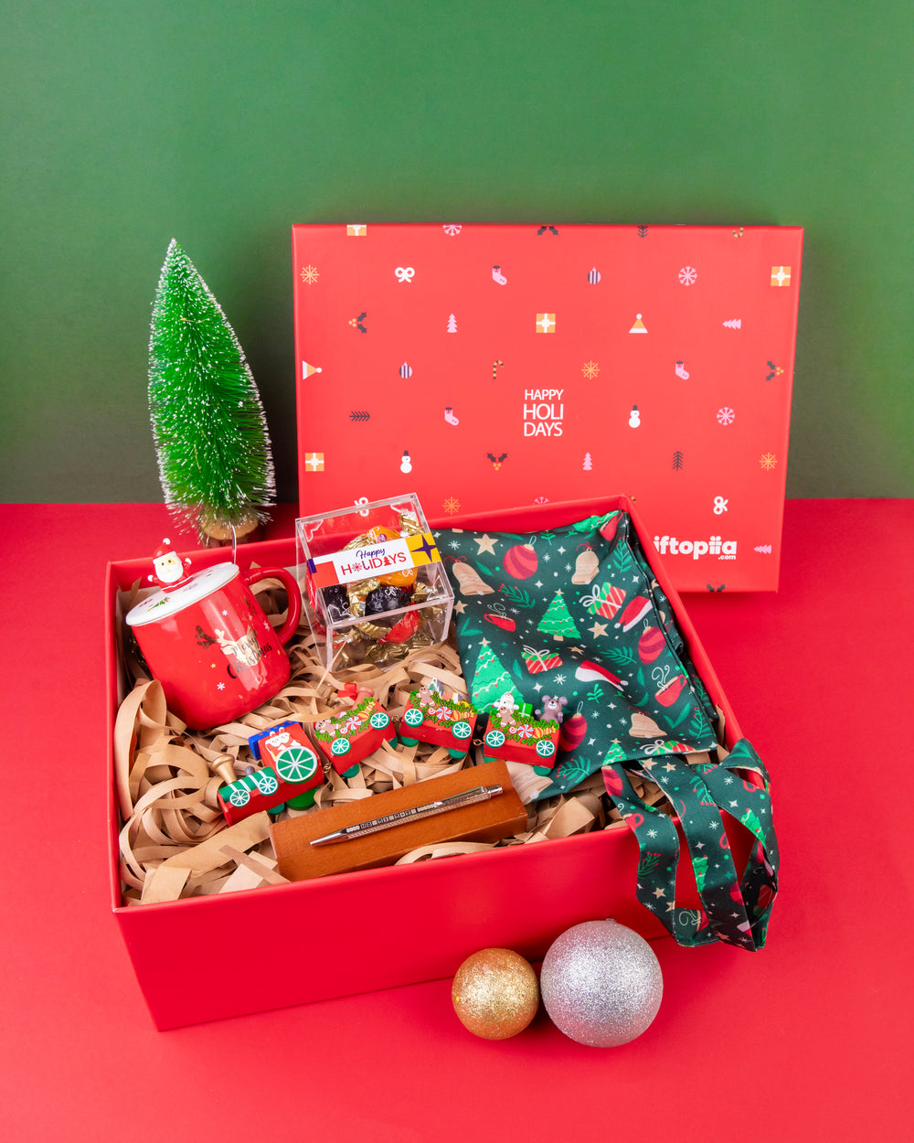 Twinkling Tidings Box