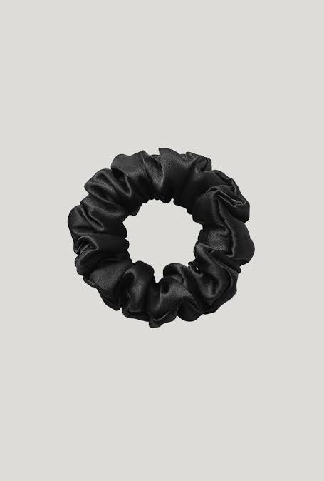 giftopiia-Scrunchie Small Black