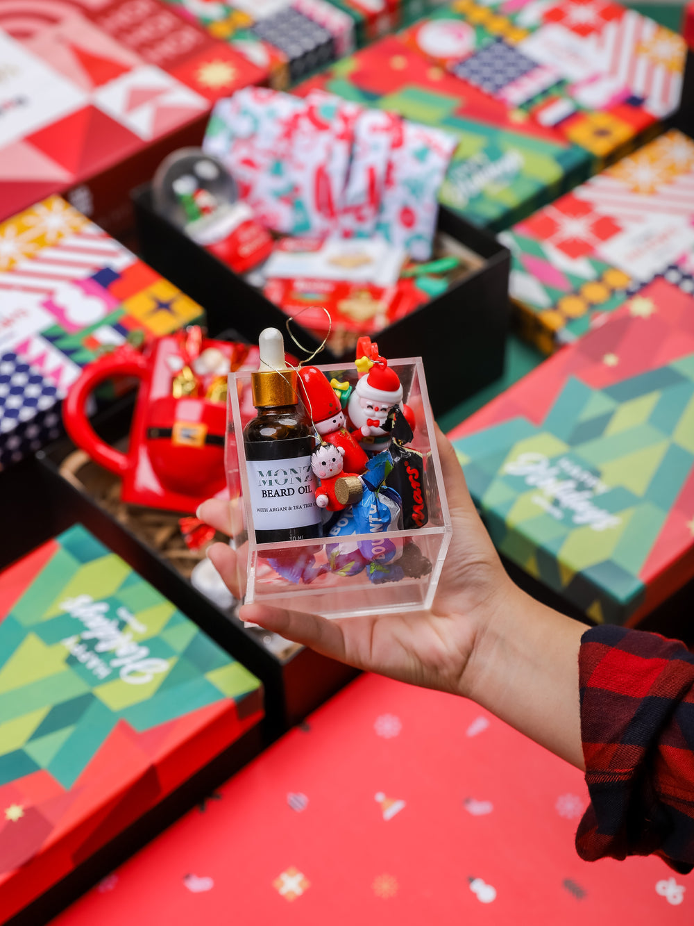 Ready Made Gifts- Cube Man
