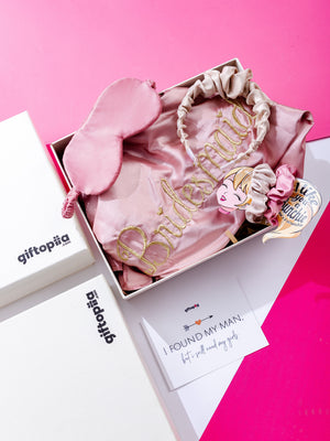 Ready Made Gifts-The dream team Gift Box