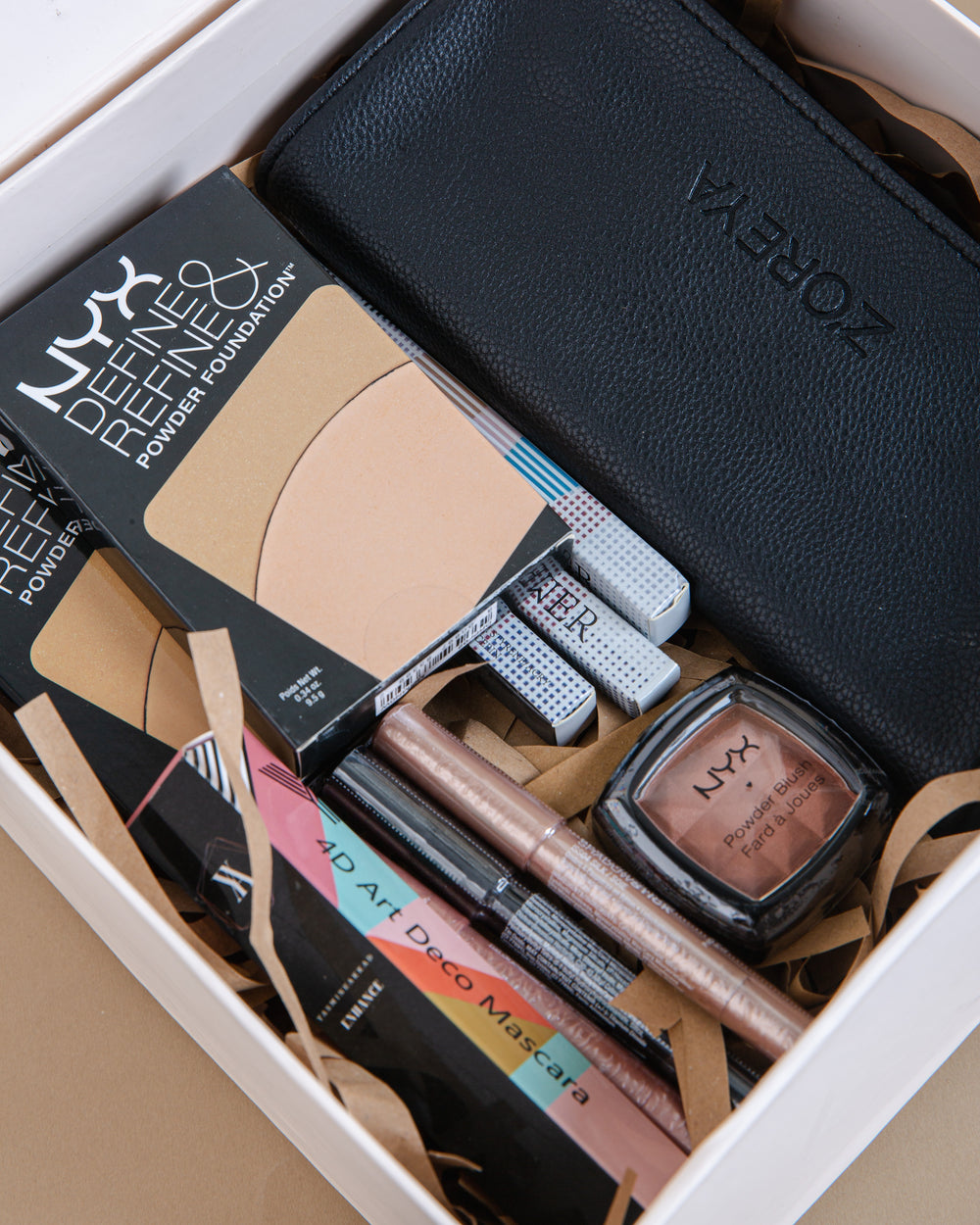 Ready Made Gifts-Watch Me Glow Gift Box