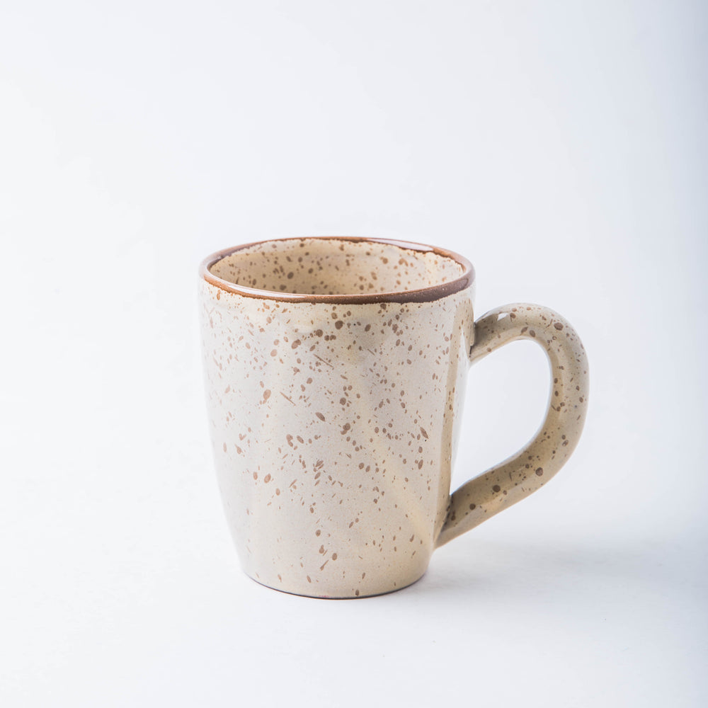 
                  
                     Cattleya-Beige Blossom Mug
                  
                