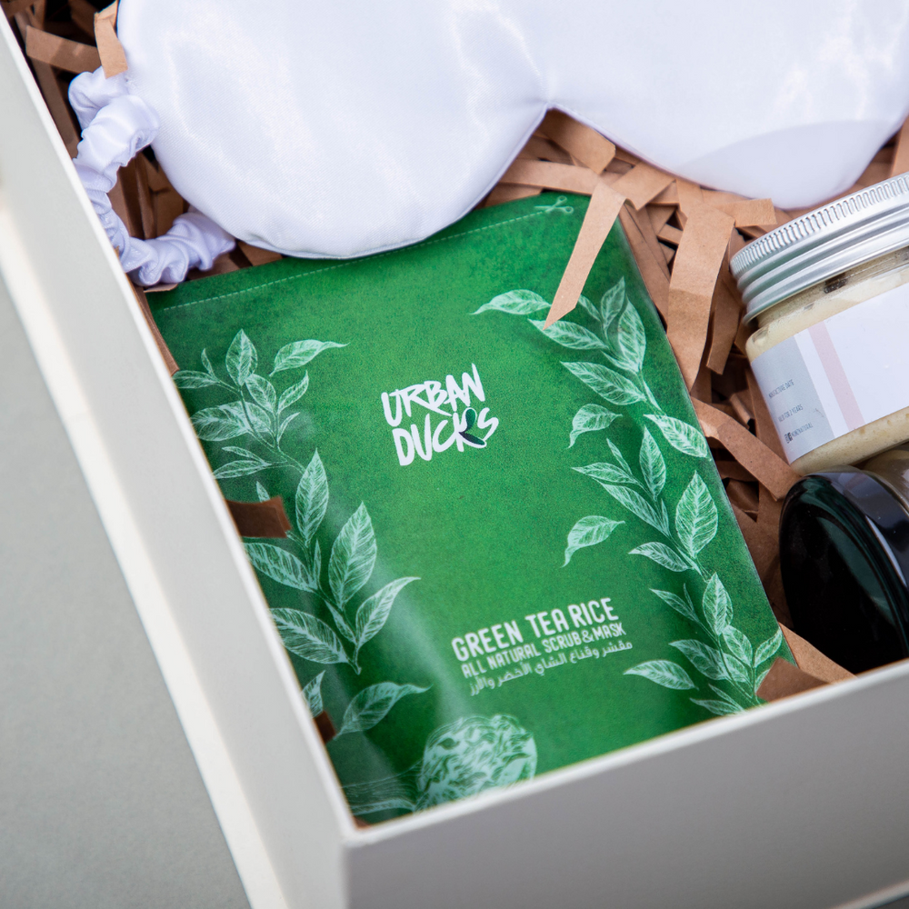 Ready Made Gifts-Make Her Day Gift Box