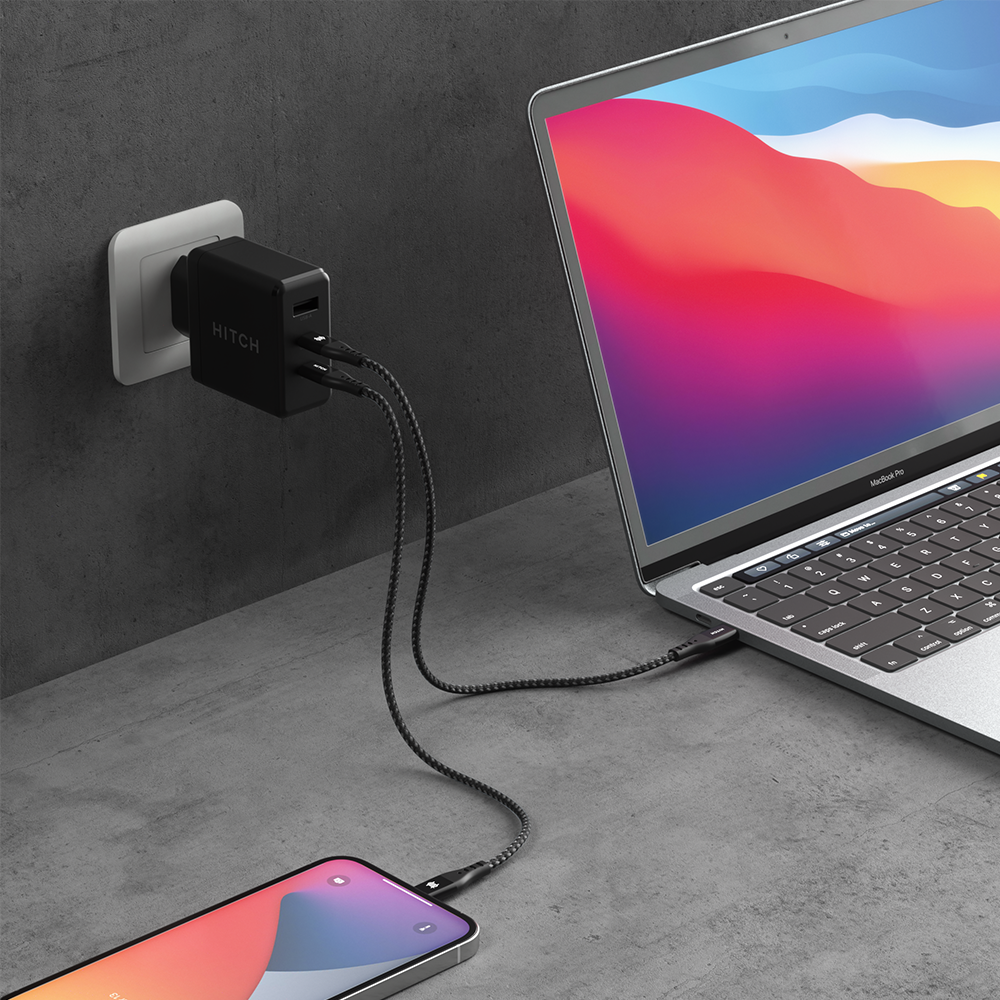 Hitch-65 Gan Charger Compact Size