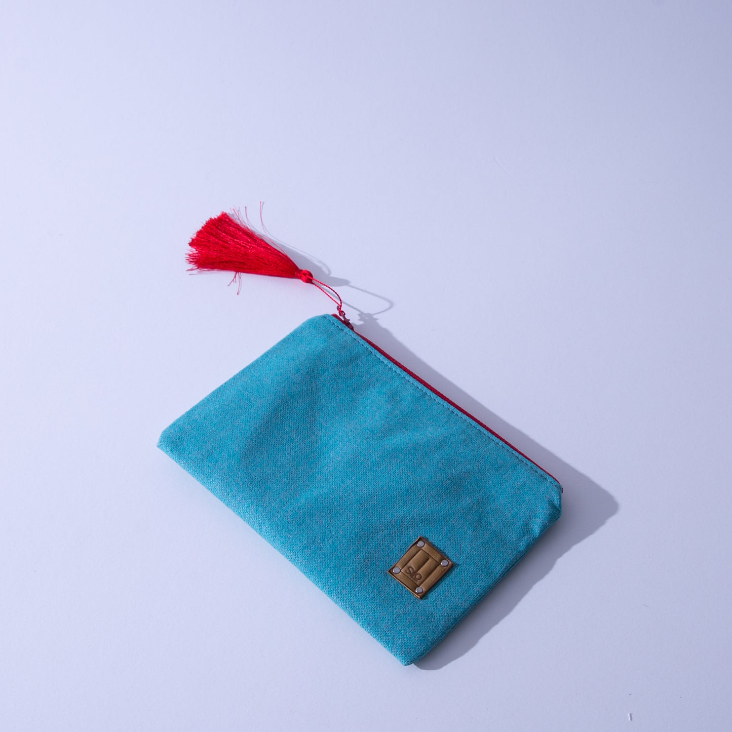 
                  
                    Silo-Lille multi functional bag "Turquoise & Red"
                  
                