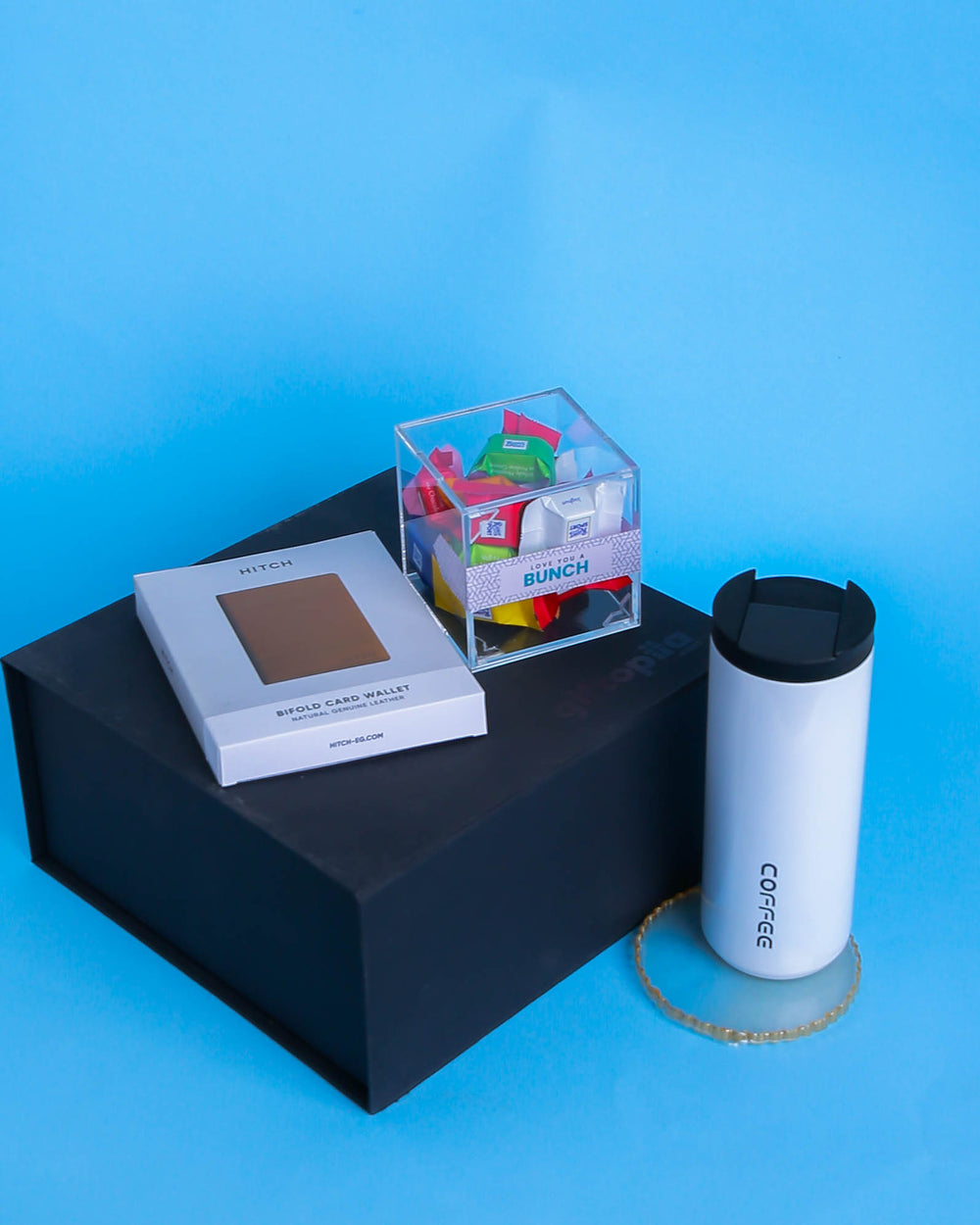 Ready Made Gifts-White & Chic Gift Box
