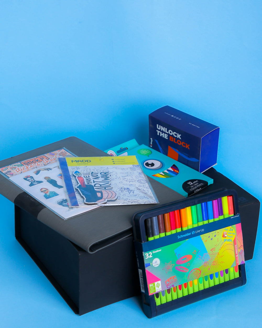 Ready Made Gifts-Make Art Not War Gift Box