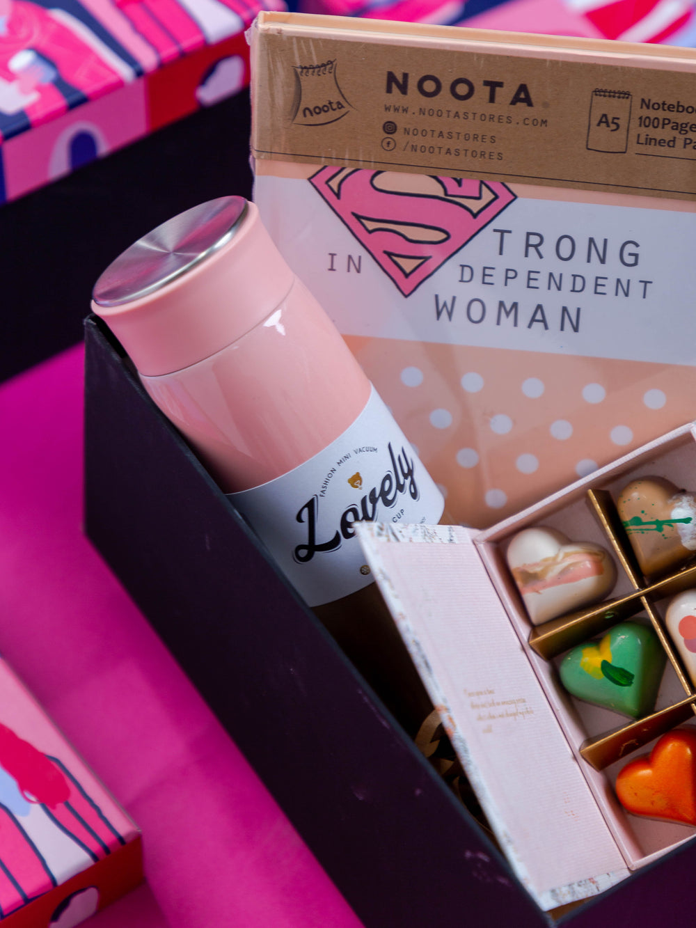 Ready Made Gifts-Chic & Cozy Gift Set