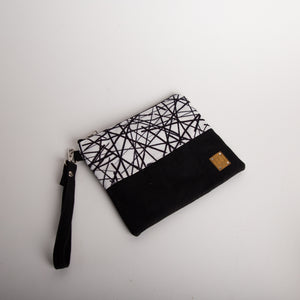 
            
                Load image into Gallery viewer, Silo-Clutch Bag &amp;quot;Black&amp;amp;White&amp;quot;
            
        