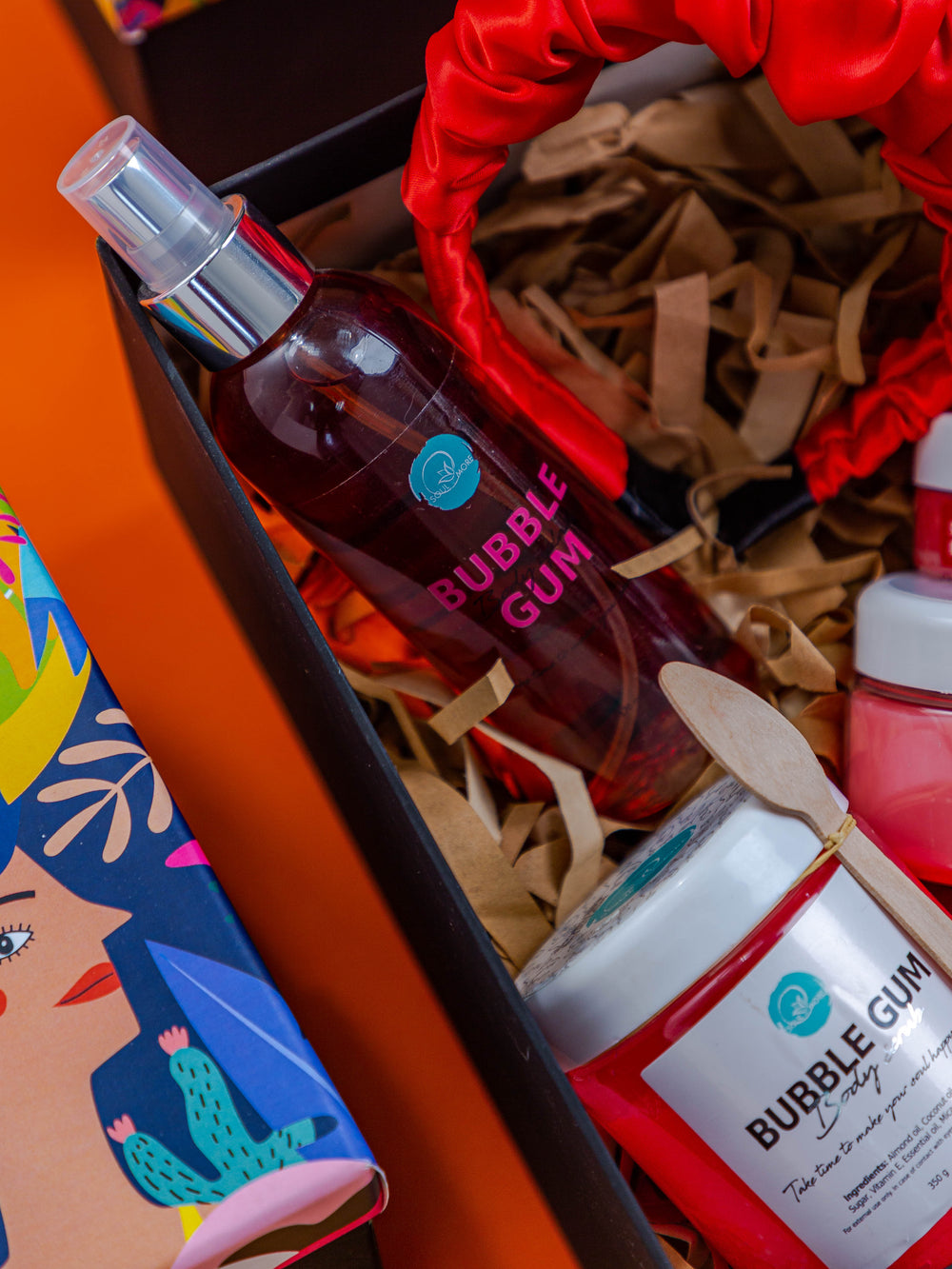 Ready Made Gifts-Refresh & Glow Beauty Box