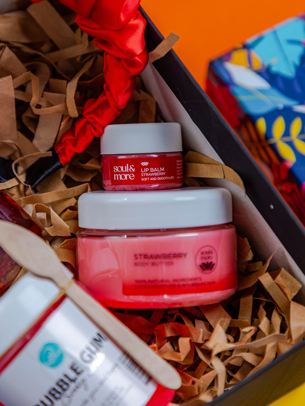 Ready Made Gifts-Refresh & Glow Beauty Box