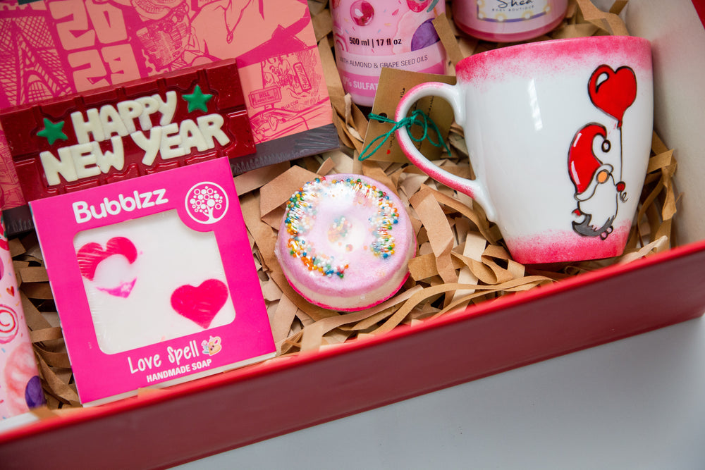 Ready Made Gifts-Cheers to 2023 Gift Pack 