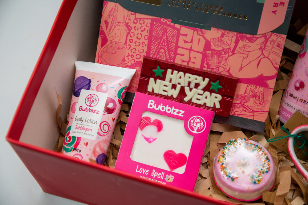 Ready Made Gifts-Cheers to 2023 Gift Pack 