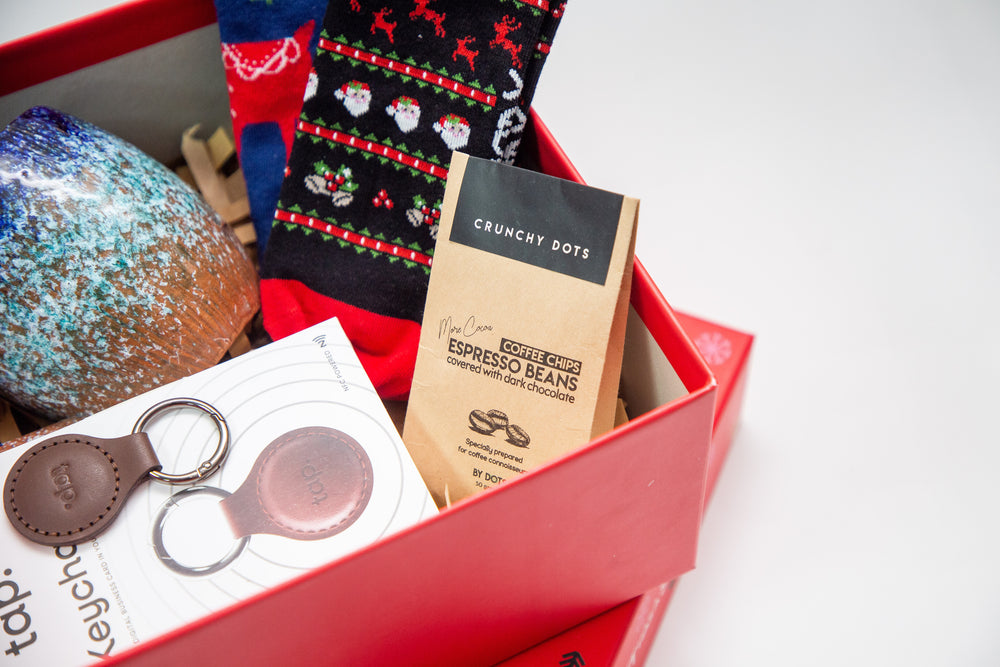 
                  
                    Ready Made Gifts-Have A Techy Holiday box 
                  
                