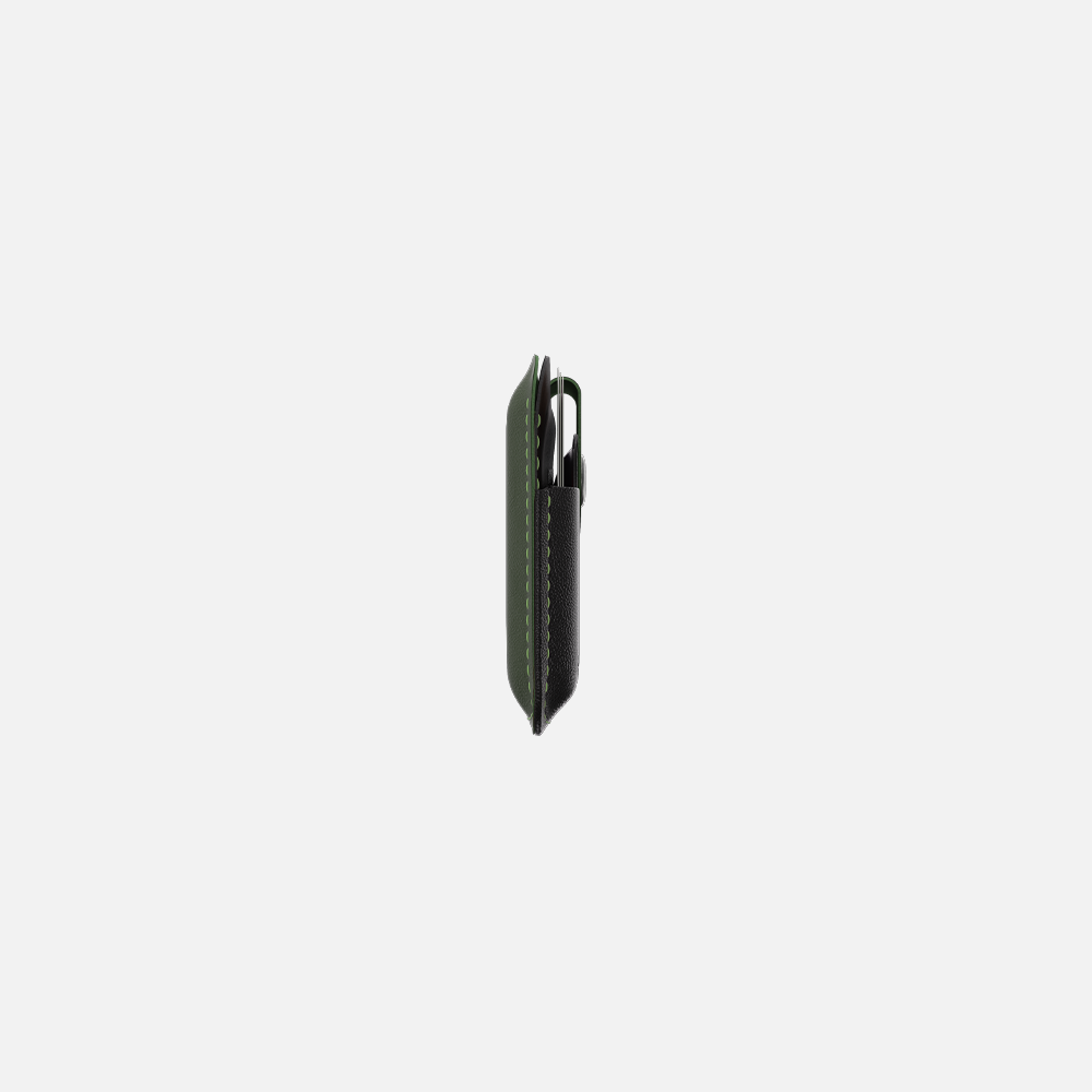 
            
                Load image into Gallery viewer, Hitch-Snap Caardholder Natural Genuine Leather &amp;#39;Black Green&amp;#39;
            
        