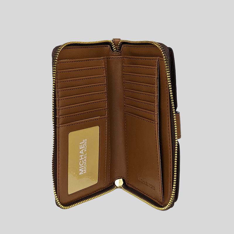 
                  
                    Michael Kors-Jet Set Travel Medium Zip Around Phone Holder Wallet Clutch "Brown"
                  
                